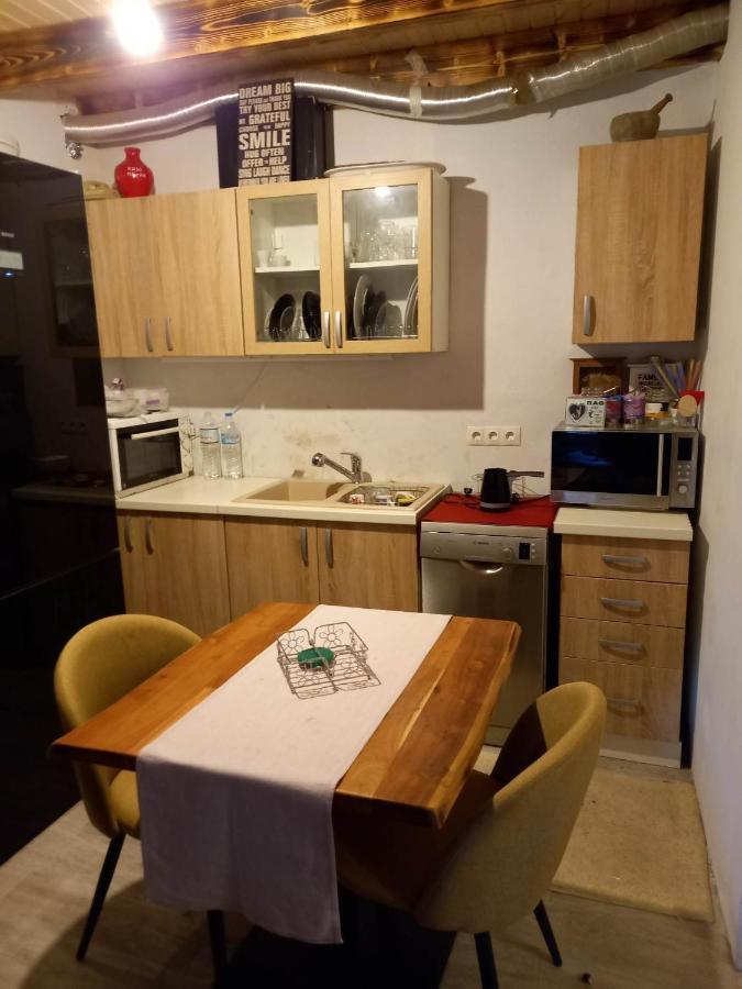 Apartmán Fofi Agioi Deka  Exteriér fotografie